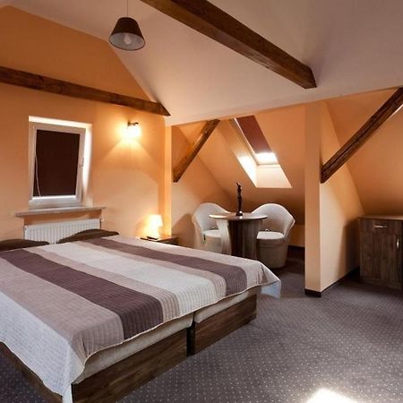 Hotelik Villa レグニツァ エクステリア 写真
