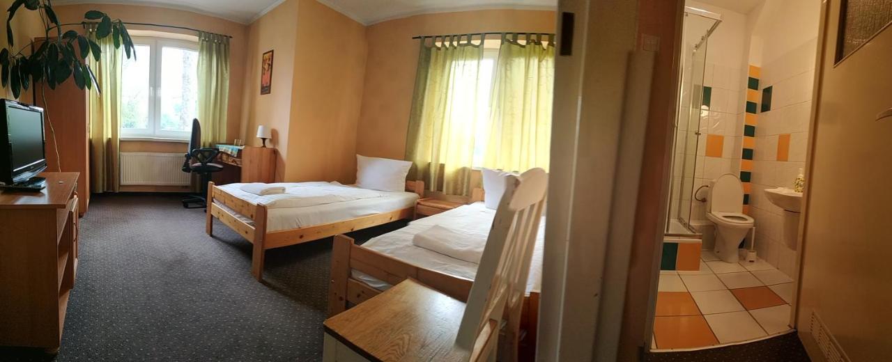 Hotelik Villa レグニツァ エクステリア 写真